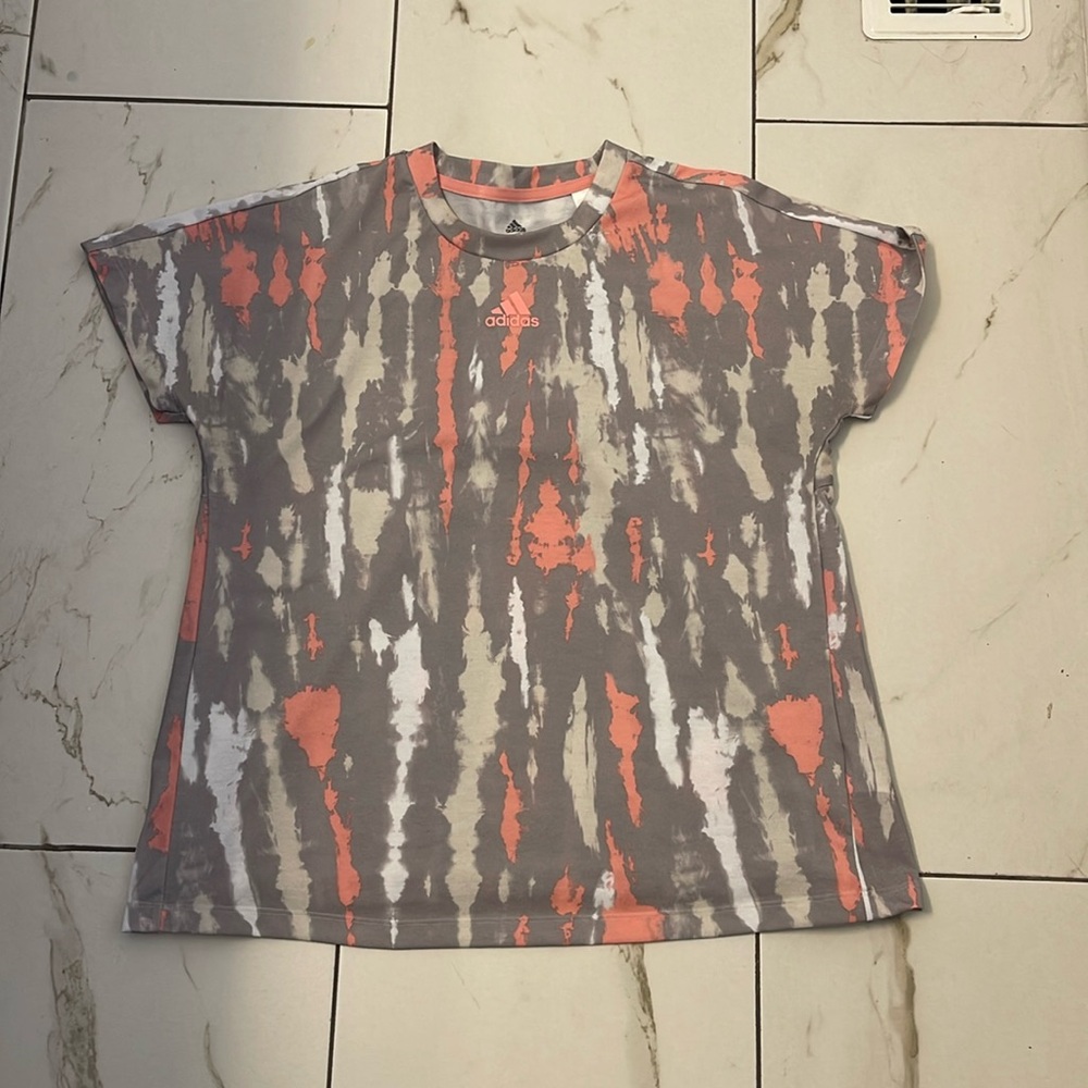 Adidas Stella Mcartney t shirt size medium